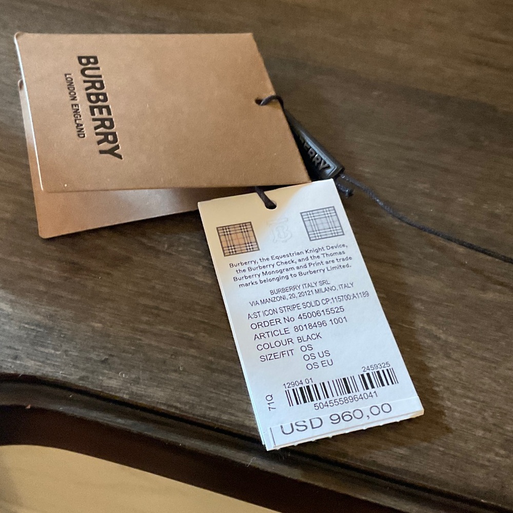 Burberry Beige and Red Striped Poncho - Picture 5 of 5